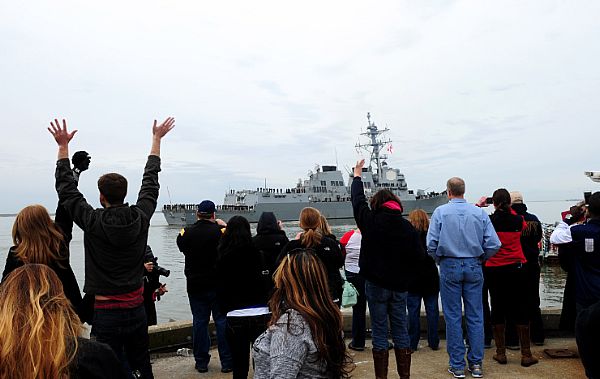 Goodbye as Churchill DDG 81 leaves Norfolk Mar 2015